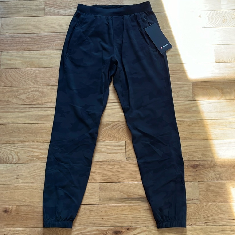 Lululemon Surge Jogger 29” *Heritage Camo